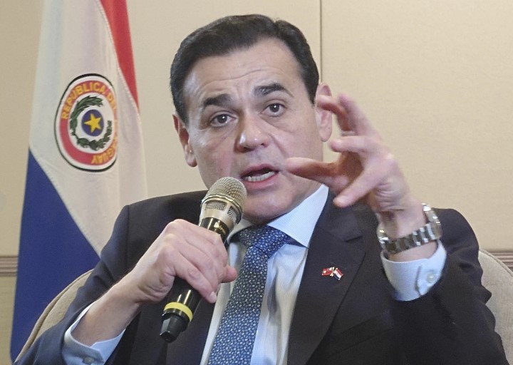 12 aliados