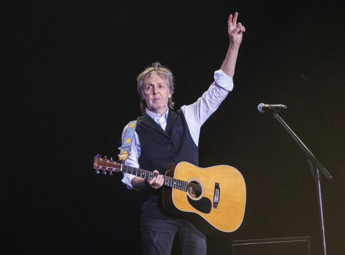 Paul Mcartney